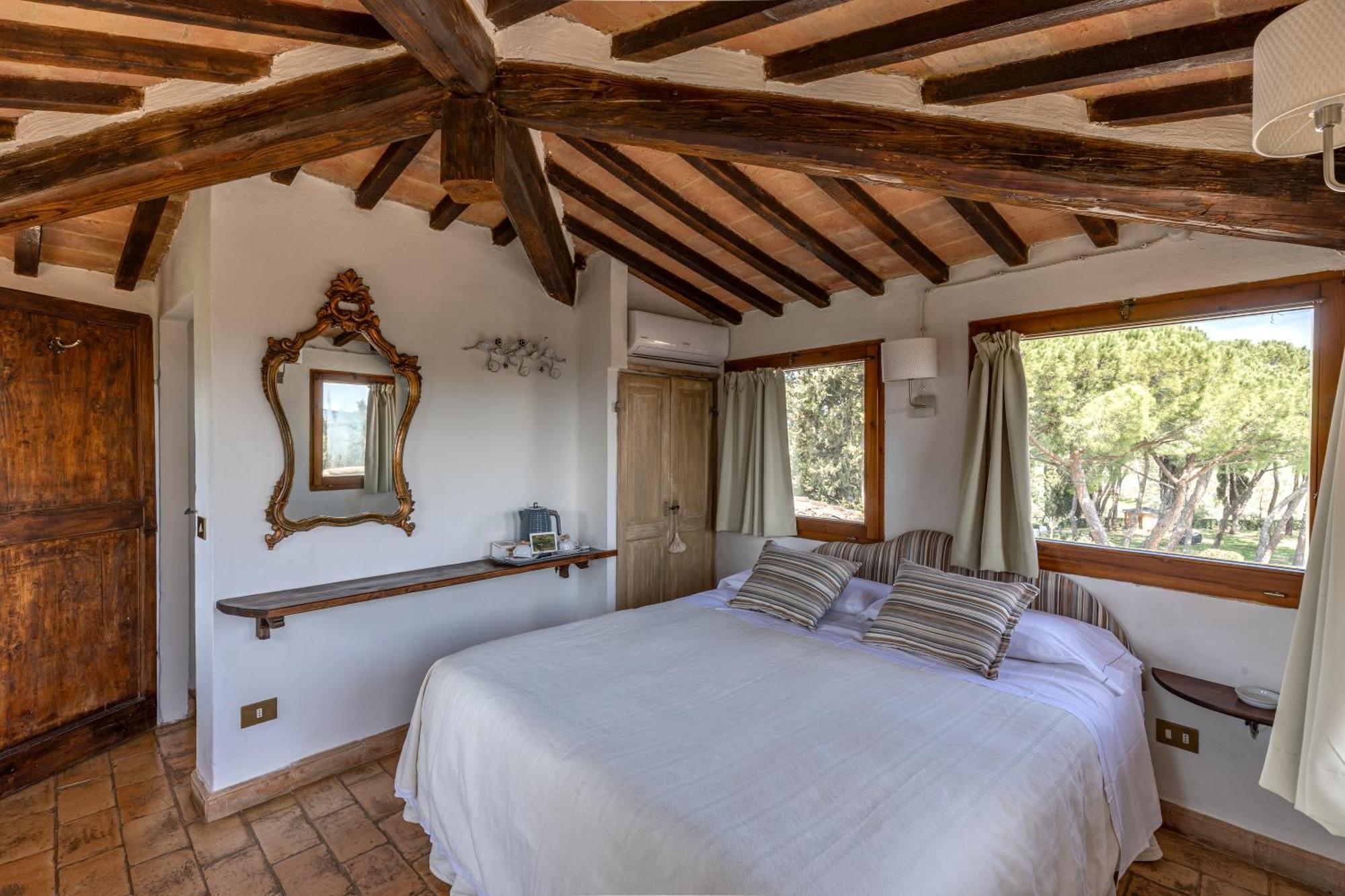 Pieve Sprenna Agroturismo *
